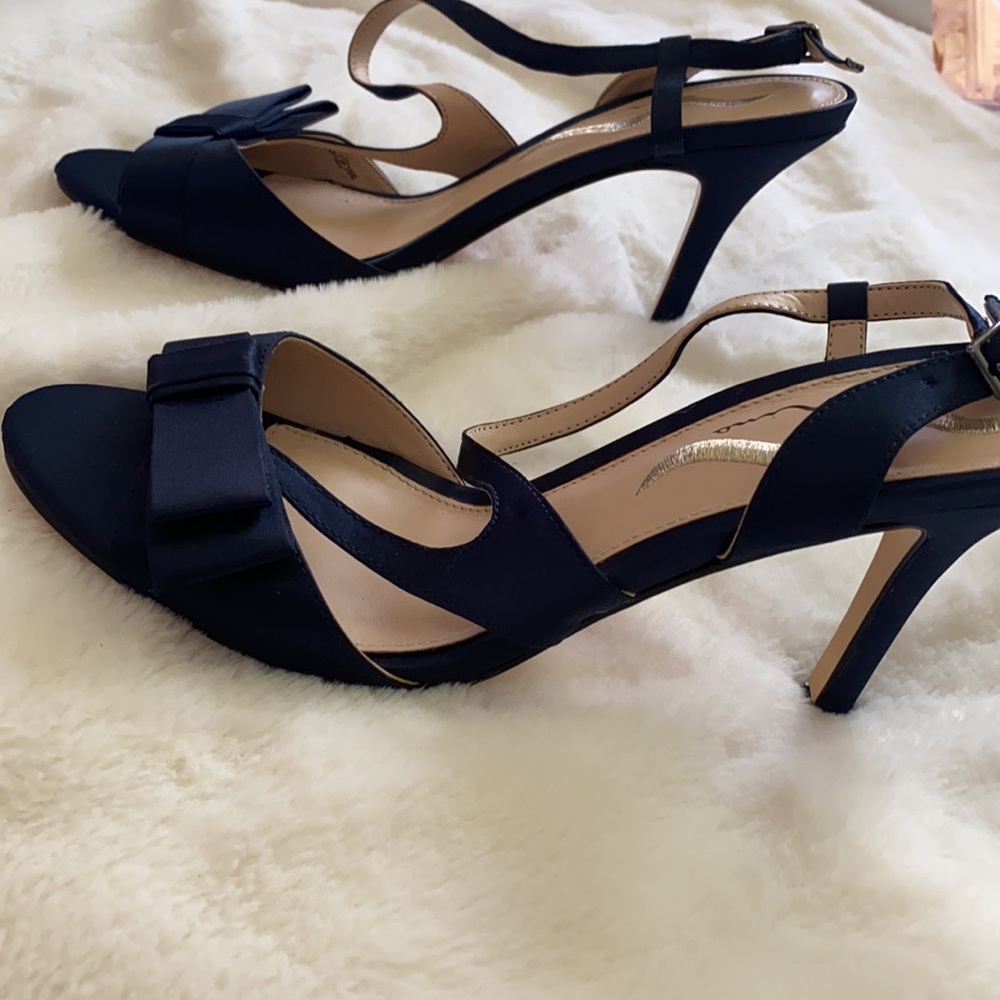 Nina Navy Satin heel worn once